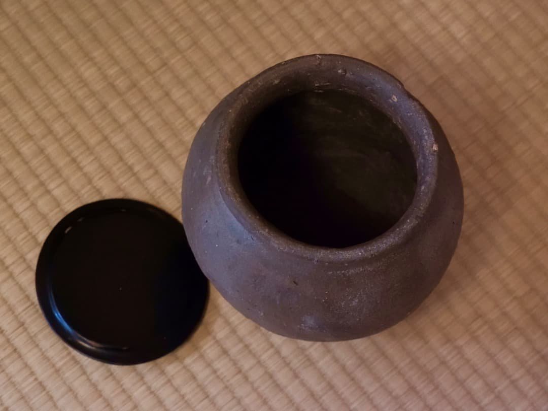 古備前焼　備前水指　塗蓋　茶道具　箱付　Q2371