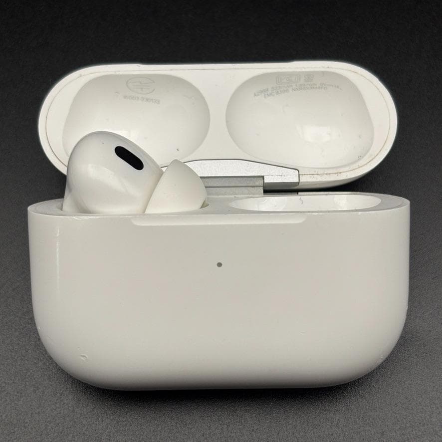 AirPods Pro 第2世代 左耳＋充電ケース A2968/A3048