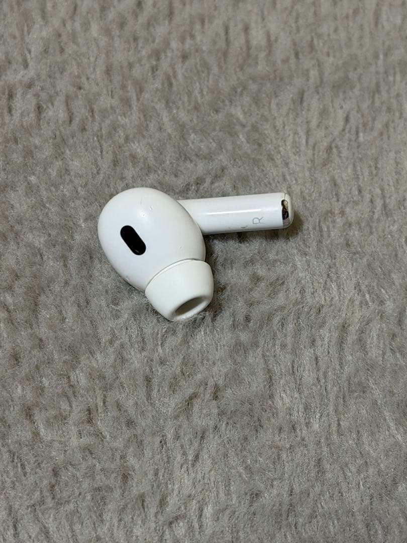 AirPods Pro第2世代　右耳のみ，ケース(Lightning)，