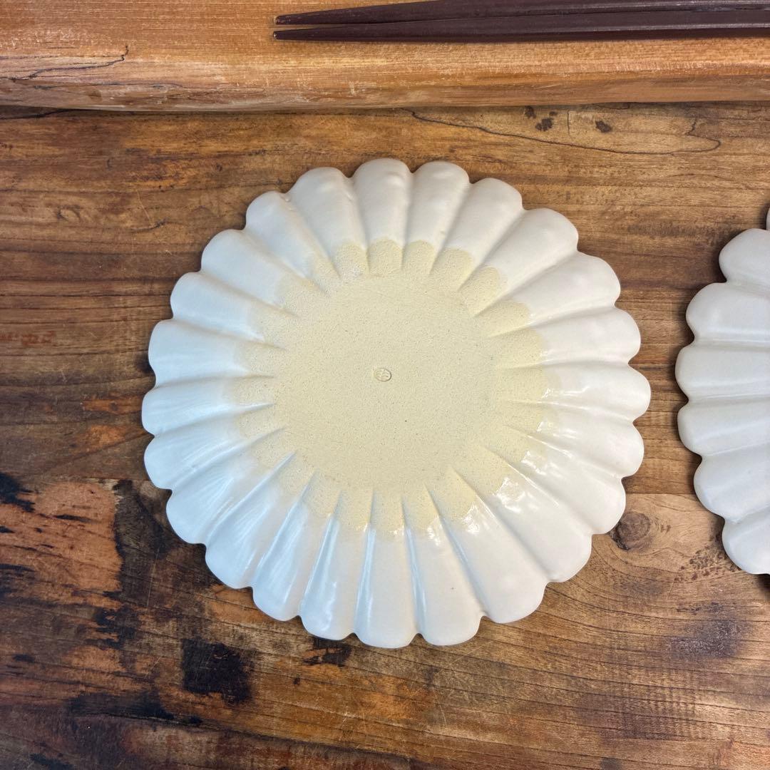 新品　陶器　陶芸作家　輪花皿5枚　693