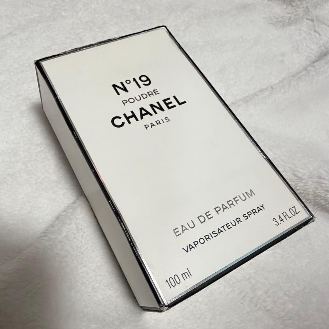 CHANEL シャネル NO19 プードレ オードゥ パルファム100ml 香水