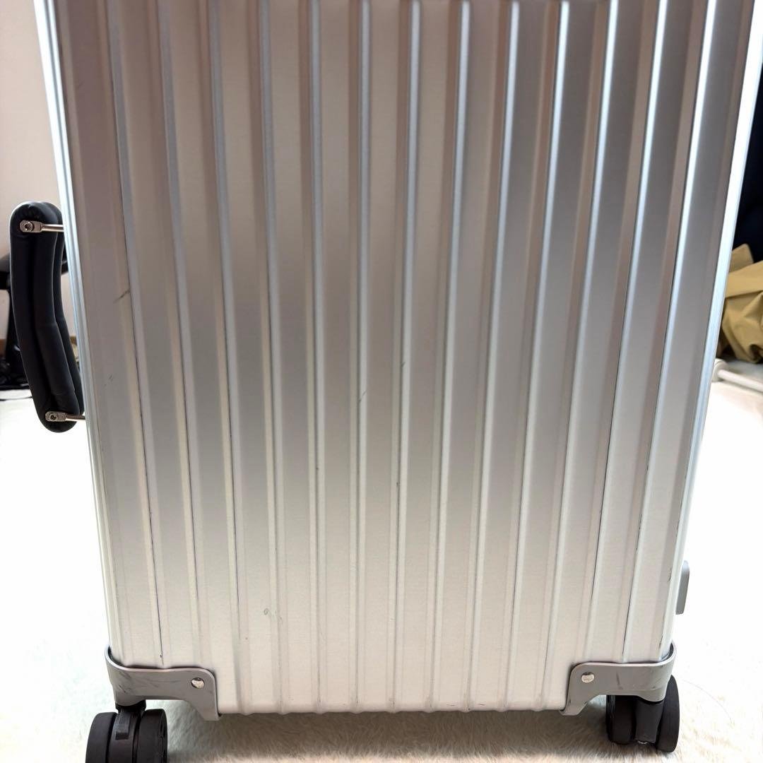 リモワ クラシック キャビンS 33L 機内持ち込み アルミ 正規品