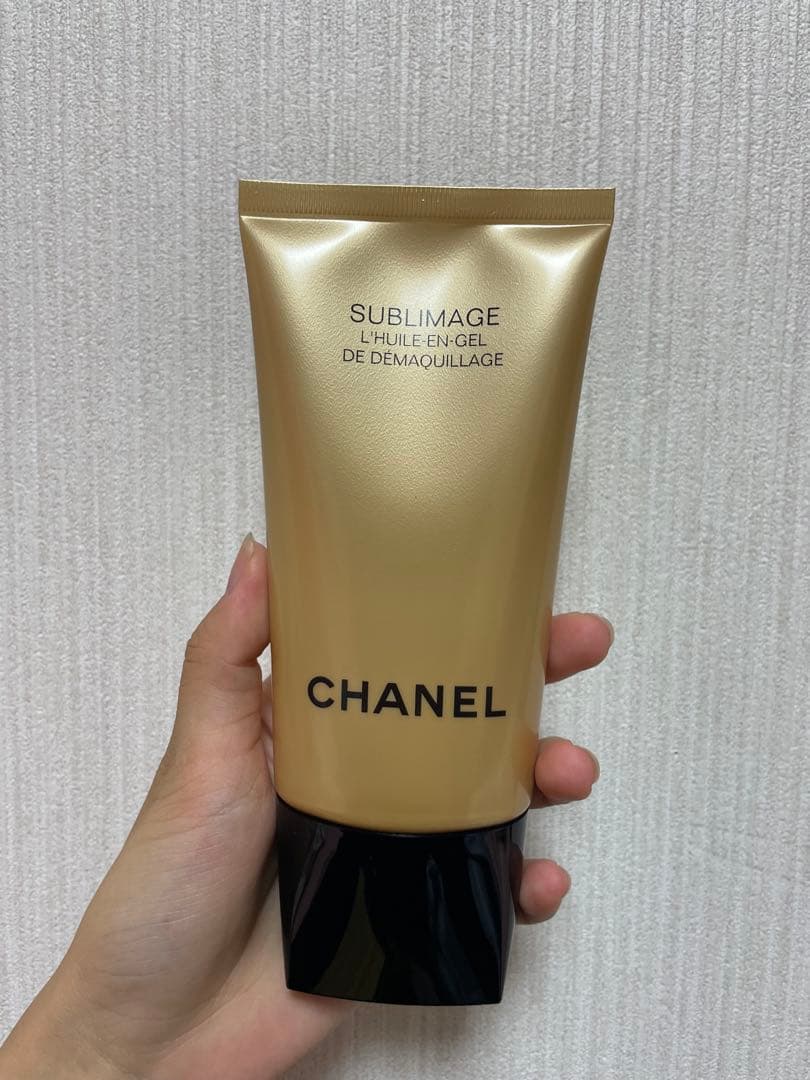 【値下げ中！！】CHANEL SUBLIMAGE クレンジングジェル 150ml