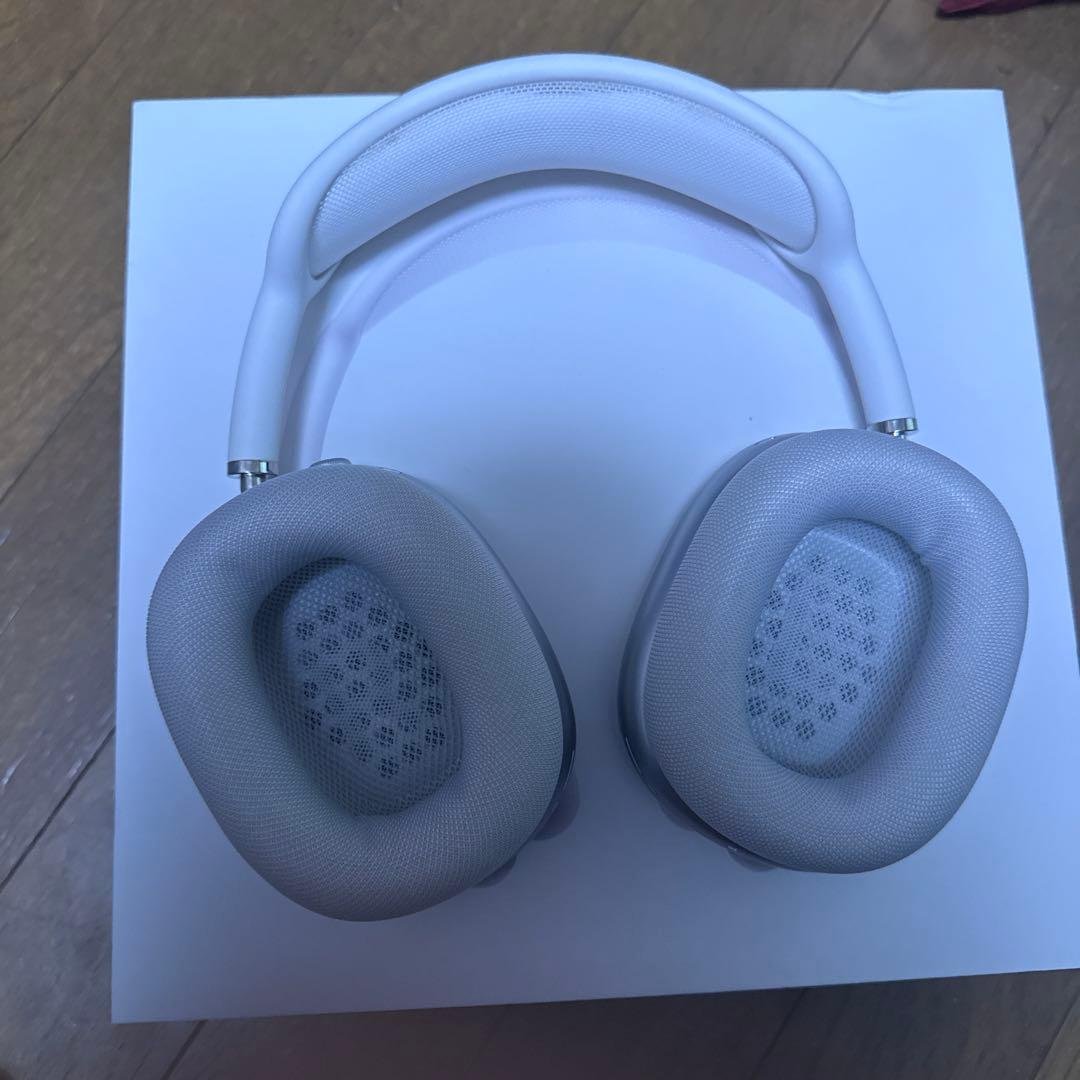 ぼ*ー様 AirPods Max シルバー 本体