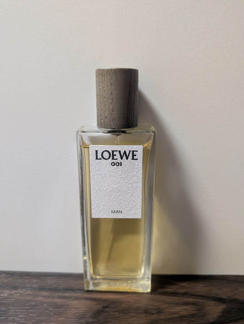 香水(ユニセックス) LOEWE 001 MAN 50ml Eau de Parfum