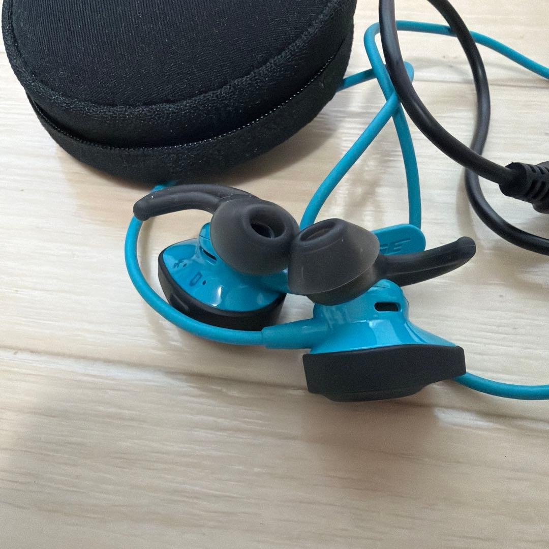 BOSE ワイヤレスイヤホン 青 ケース付き　007-AE0109
