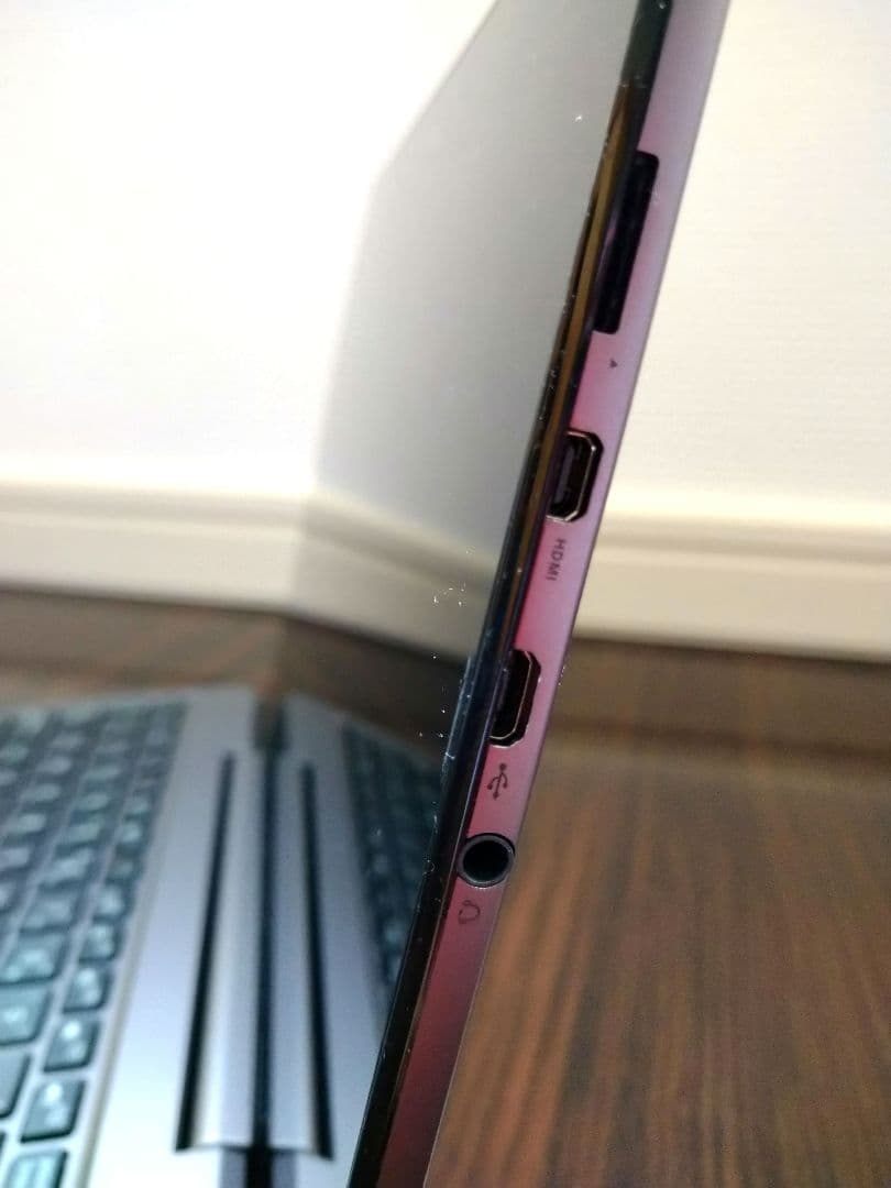 ASUS 2-in-1 ノートPC TransBook T100H