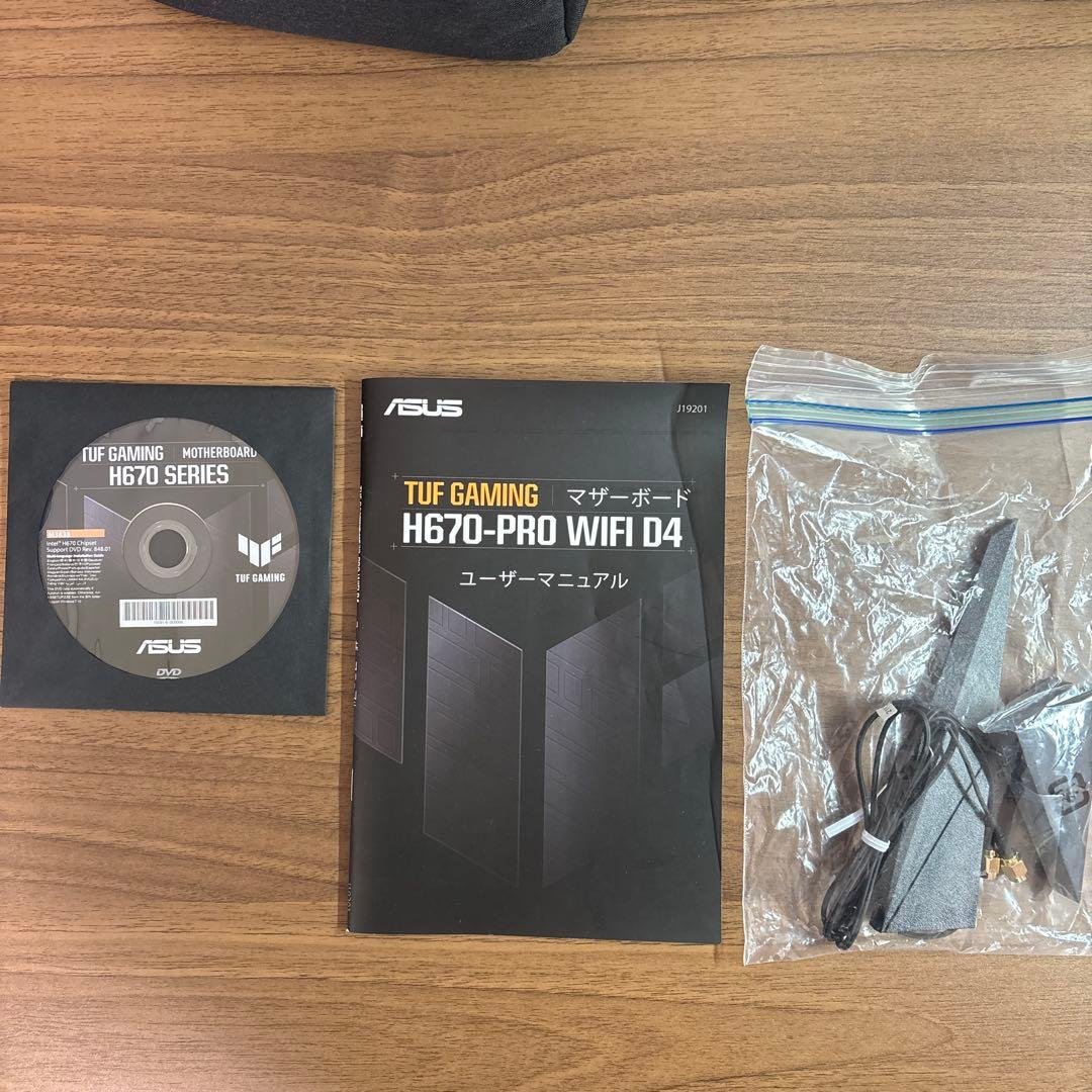 マザーボード ASUS TUF GAMING H670-PRO WIFI D4