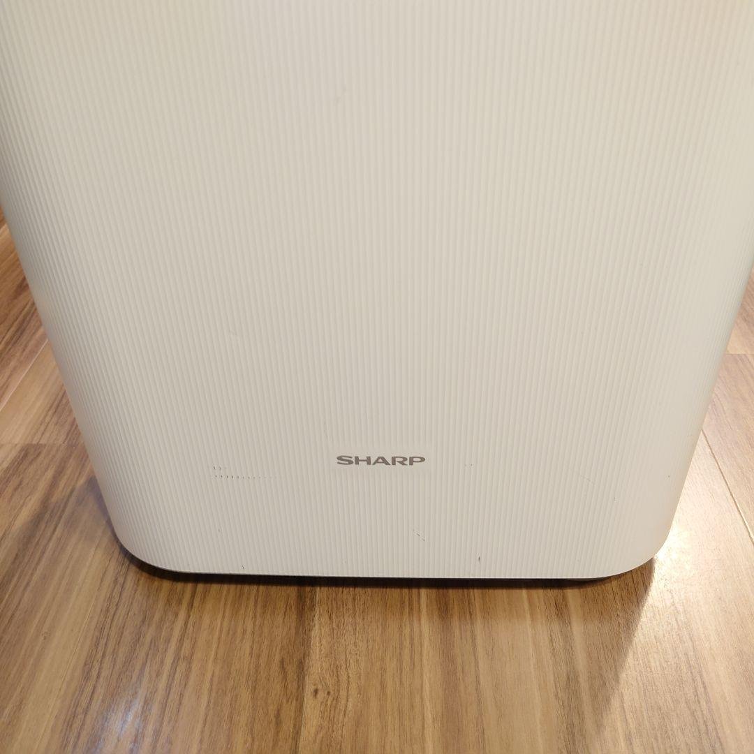 美品　SHARP KC-L50-W 空気清浄機 ホワイト　2021年製