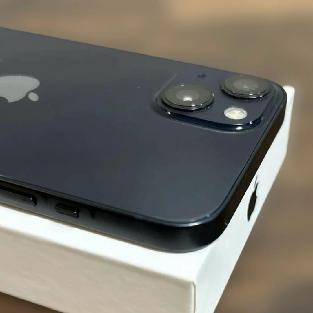 Apple iPhone13 ミッドナイト256GB バッテリー 77%