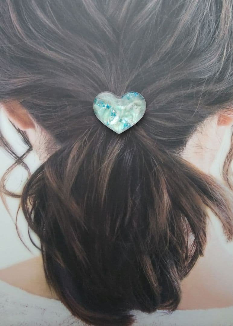 Summer 水面デザインハートレジンヘアゴム