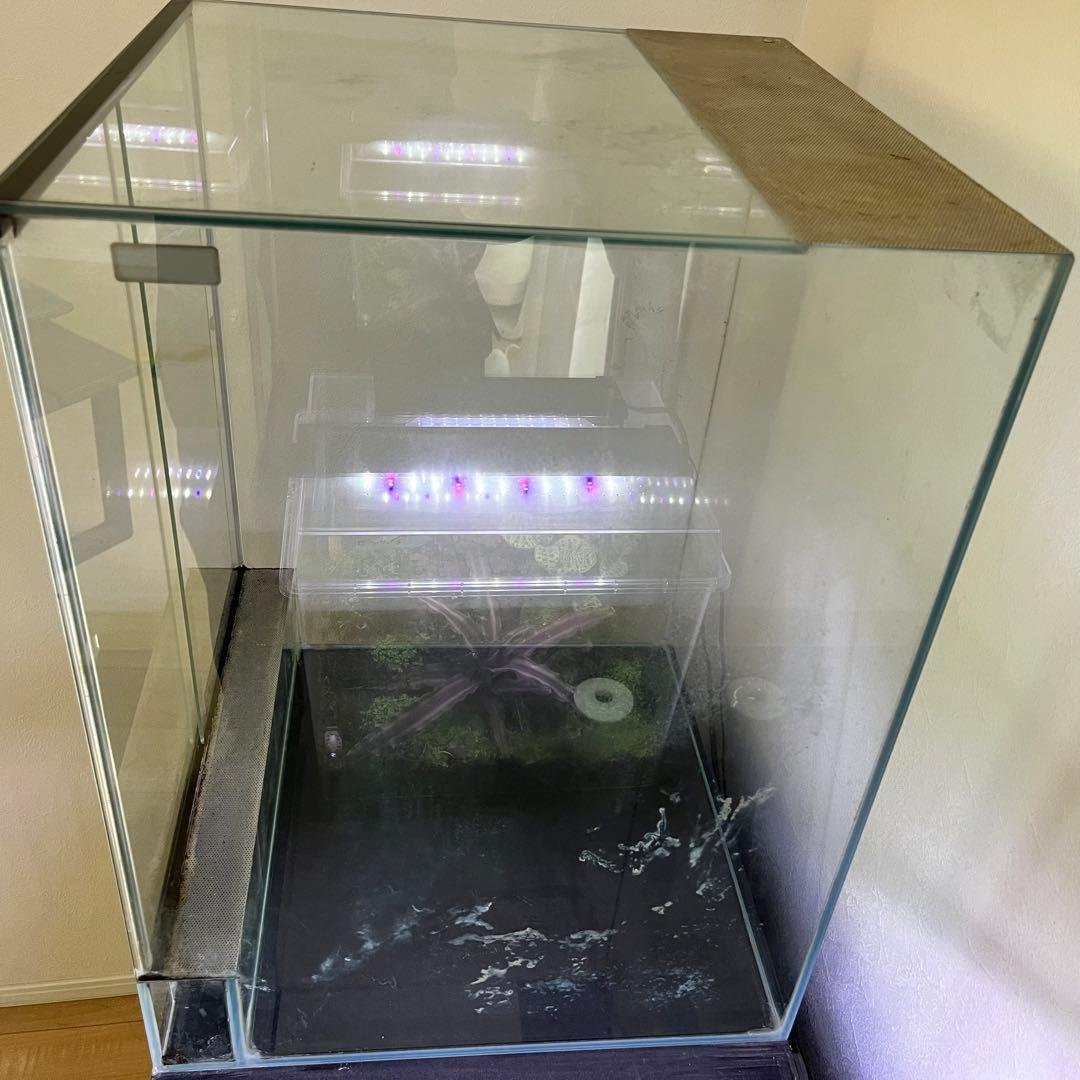 爬虫類 飼育ケージ 45×45×60 排水加工