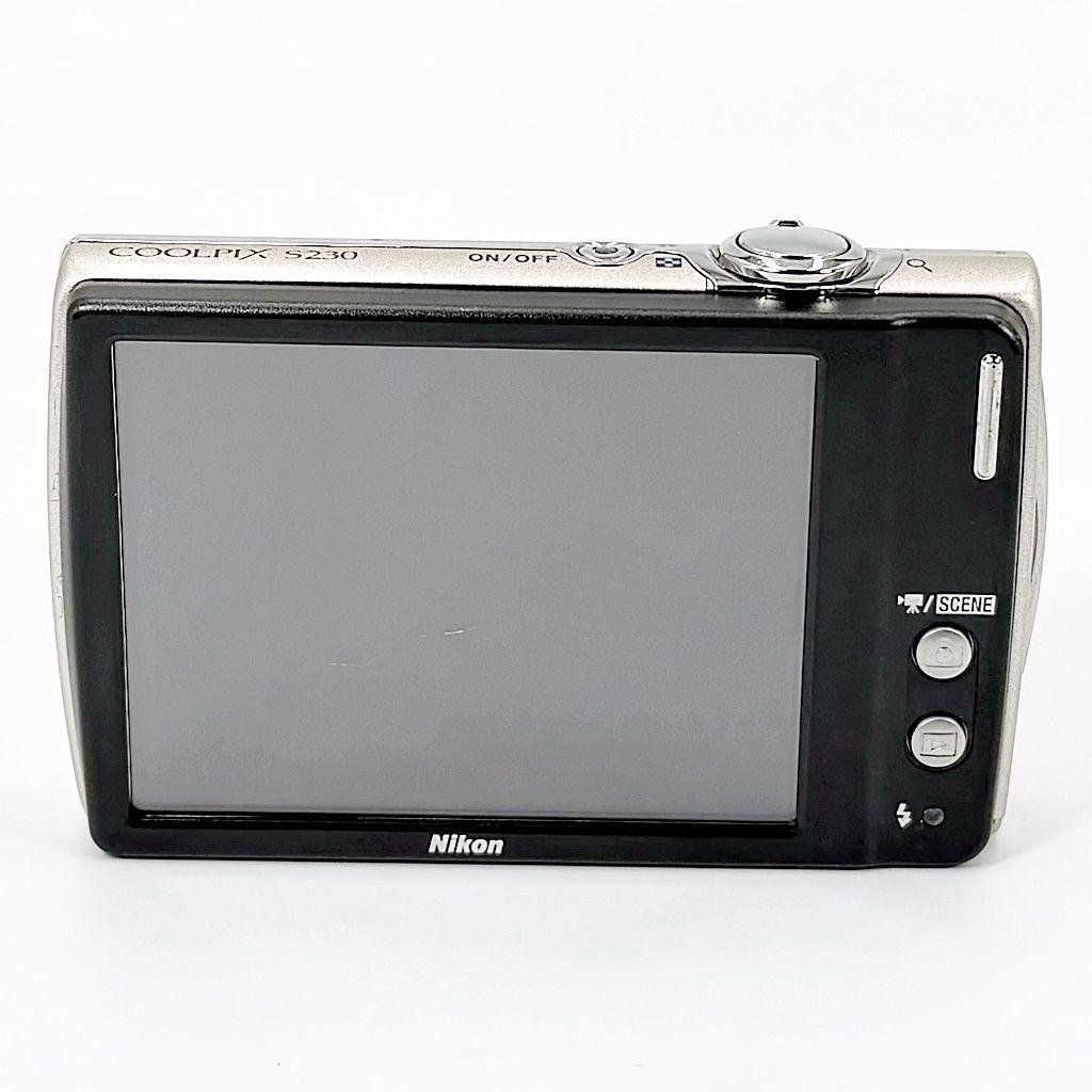 ニコン COOLPIX S230 ソリッドシルバー コンデジ カメラ 中古
