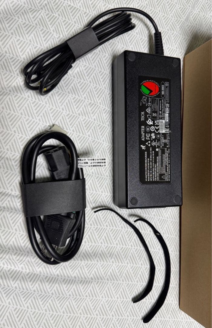Wacom Cintiq Pro 27 OUTLET＋純正スタンド＋サービス品