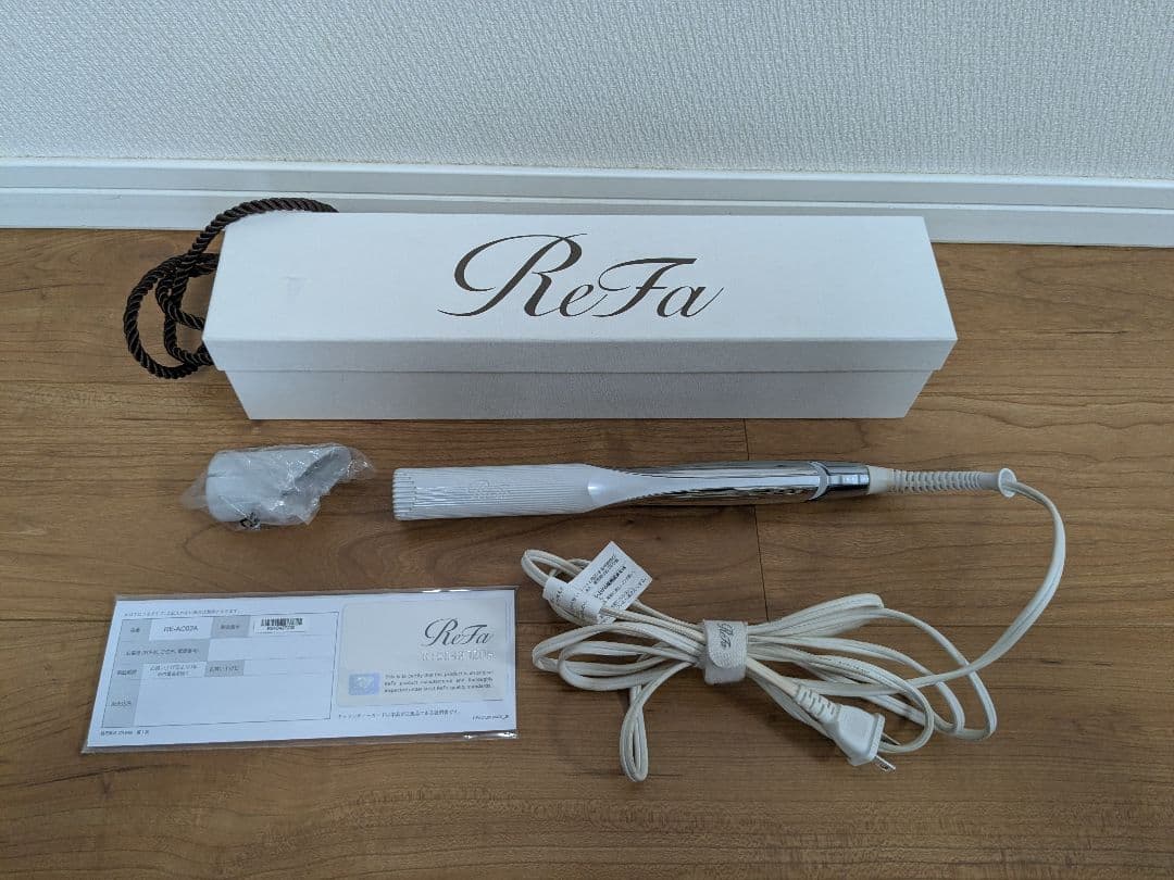 ReFa ストレートヘアアイロン RE-AC02A　2022年製　ケース付き