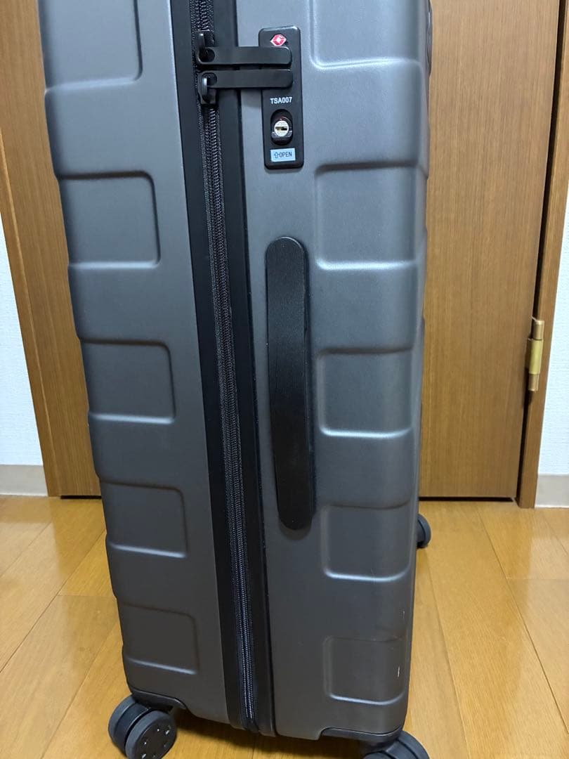 無印良品　スーツケース　75L