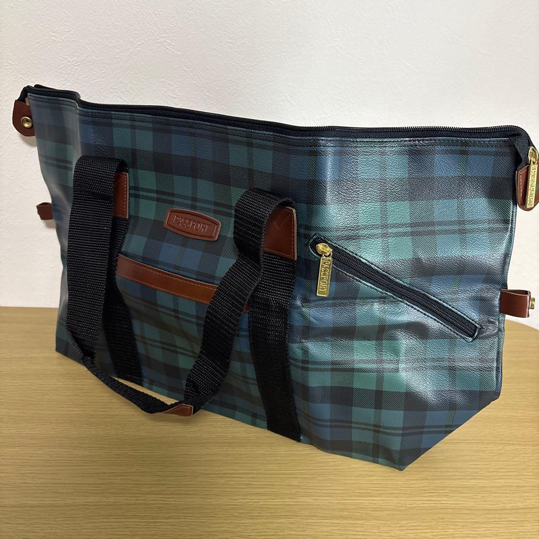 【未使用品】 PASSPORT チェック柄 ボストンバッグとポーチ
