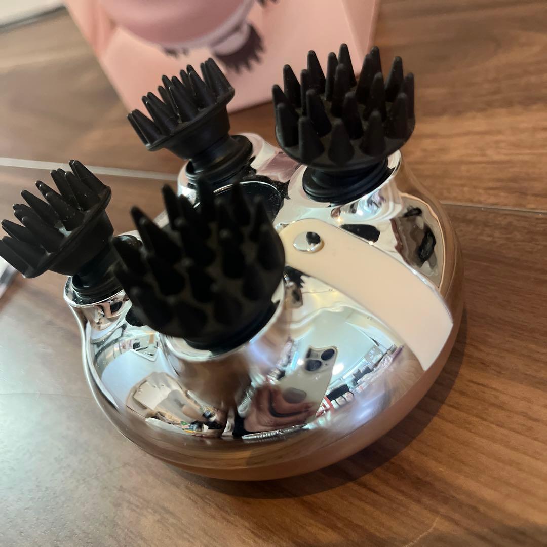 ZōGanKin スカルプブラシ ゴールド