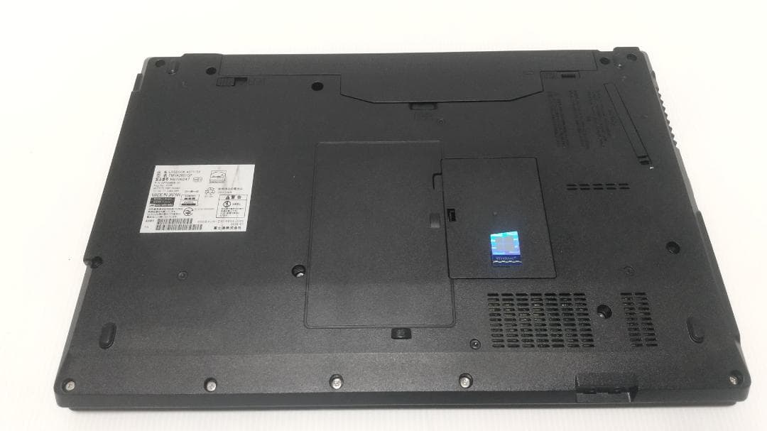 富士通 LIFEBOOK A577/SX　15.6インチ