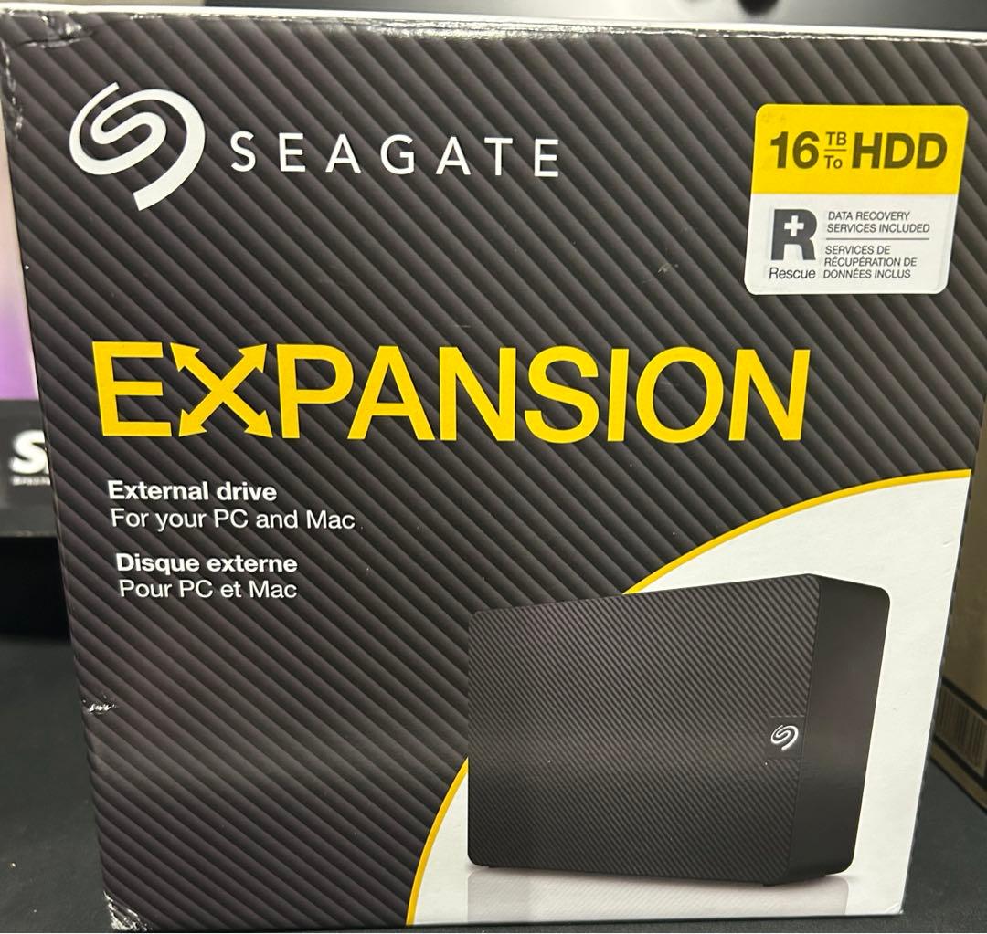 Seagate Expansion デスクトップ 3.5インチ 16TB