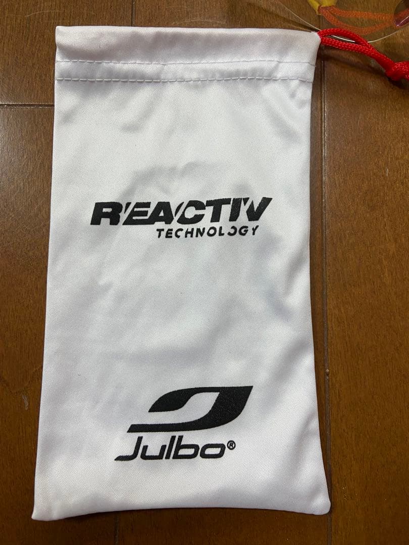 ★JULBO【DENSITY】調光レンズ(夜も対応可能)