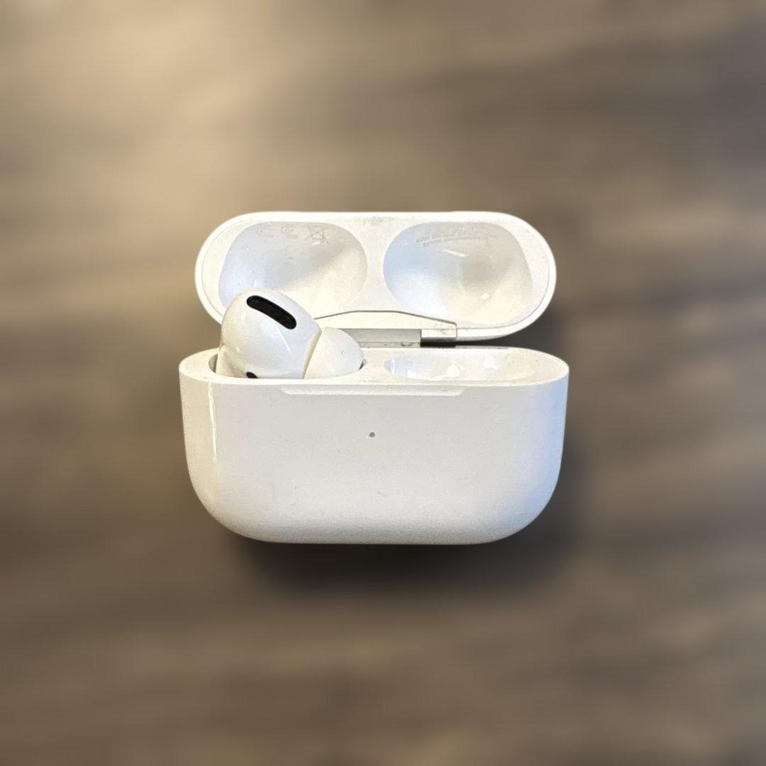 AirPodsPro 第1世代 左耳＋充電ケース　片耳　動作確認済み