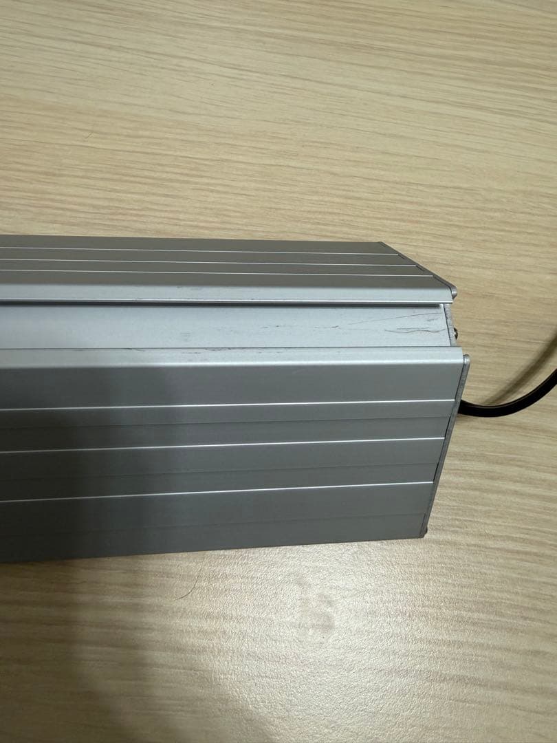 ライト・照明器具 Aqullo TRIANGLE LED VIVID 600