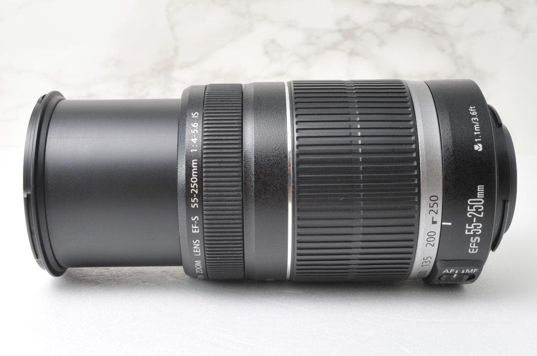Canon EF-S 55-250mm IS⭐️望遠レンズ 手ぶれ補正 キヤノン